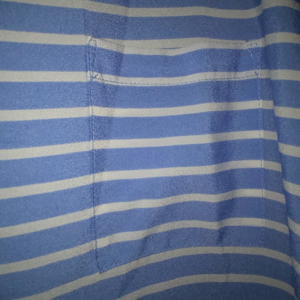 Blouse - Picture 2 of 3